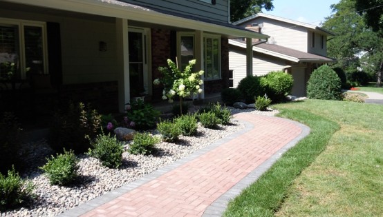 Dou-Tone Holland Stone Paver Sidewalk in Edina